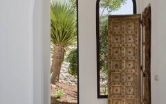 intérieur de villa de vacances exotiques en Espagne